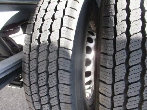 صورة السيارة