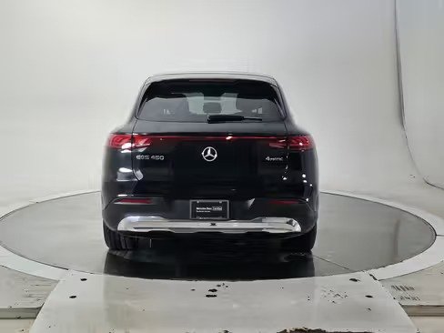 صورة السيارة