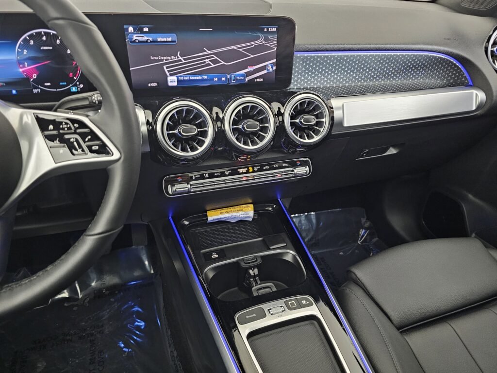 صورة السيارة