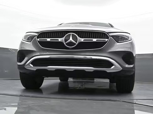 صورة السيارة