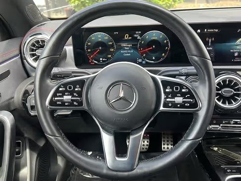 صورة السيارة