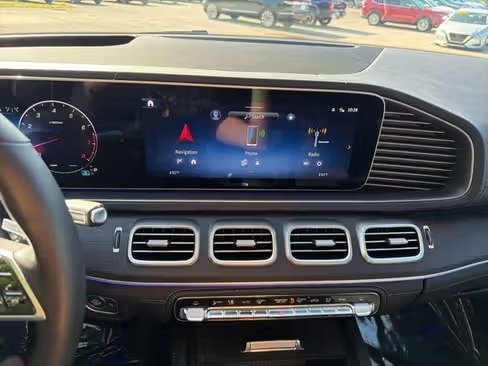 صورة السيارة