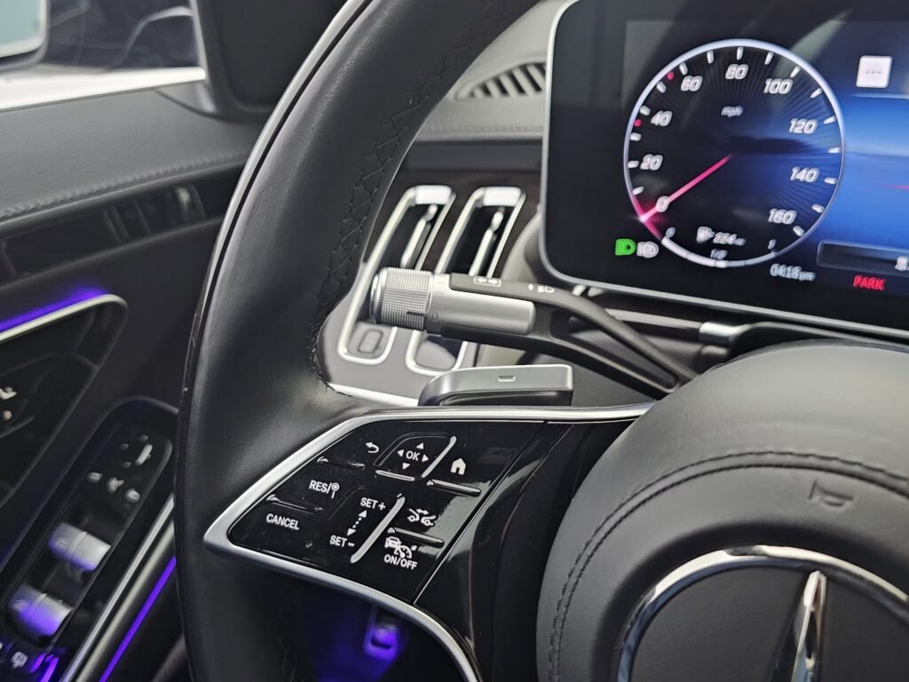 صورة السيارة