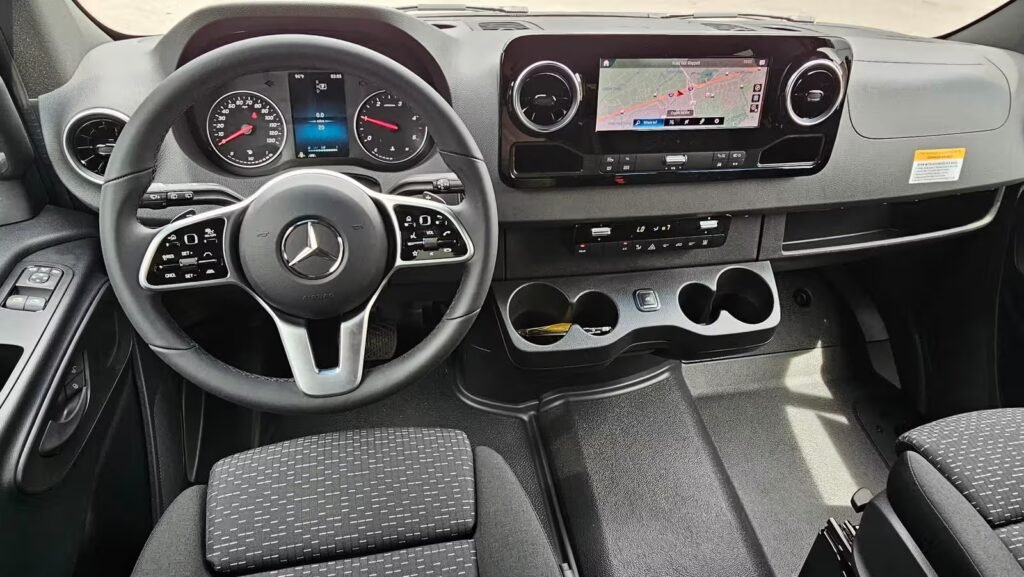 صورة السيارة