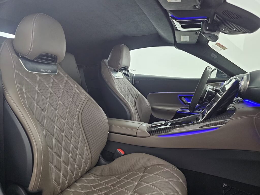 صورة السيارة