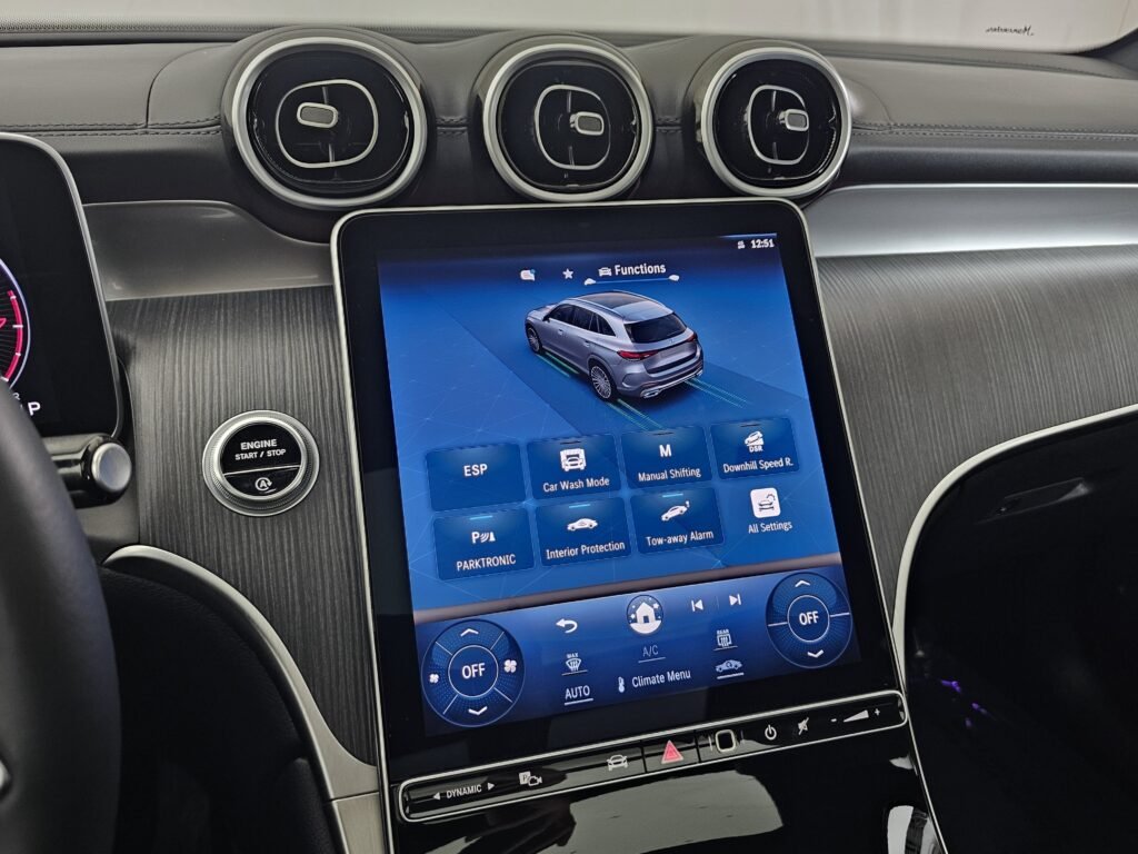 صورة السيارة