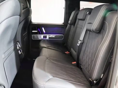 صورة السيارة