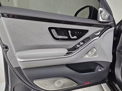 صورة السيارة