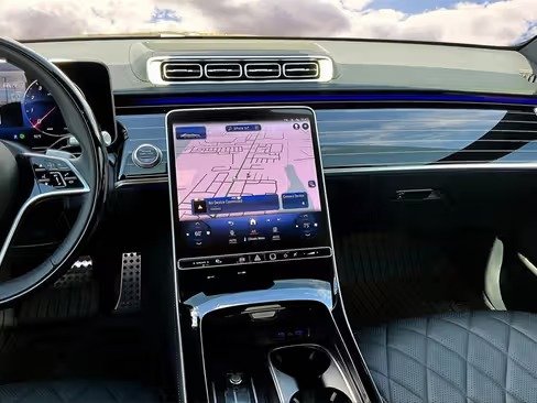 صورة السيارة