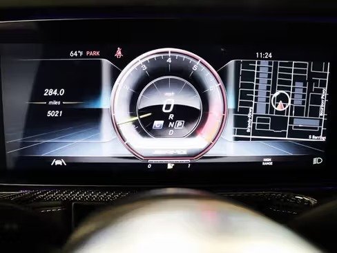 صورة السيارة