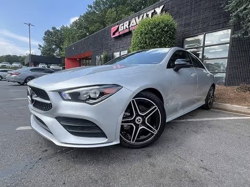 صورة السيارة