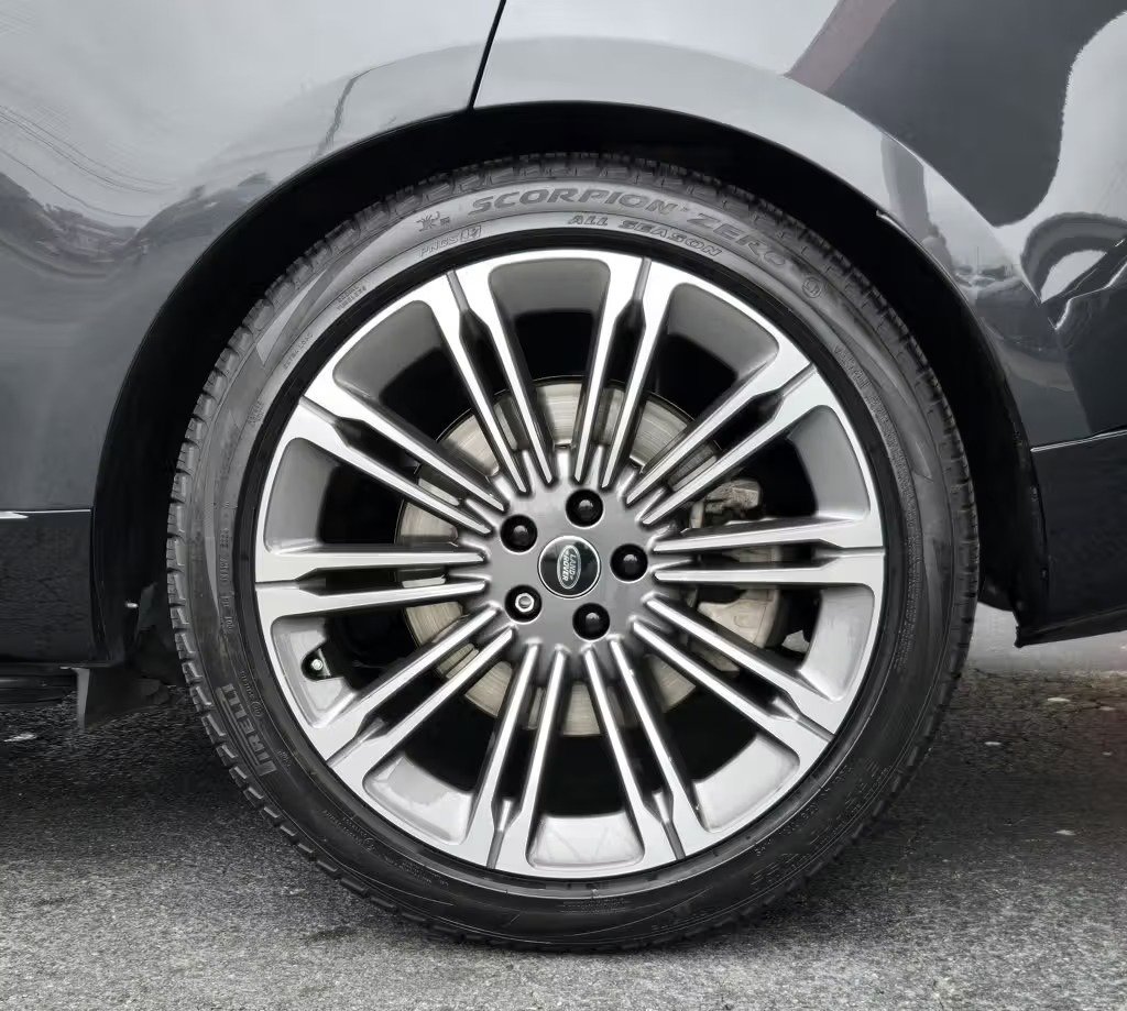 صورة السيارة