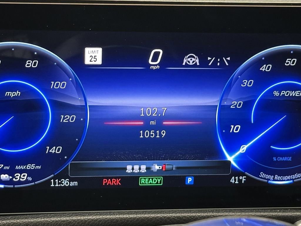 صورة السيارة