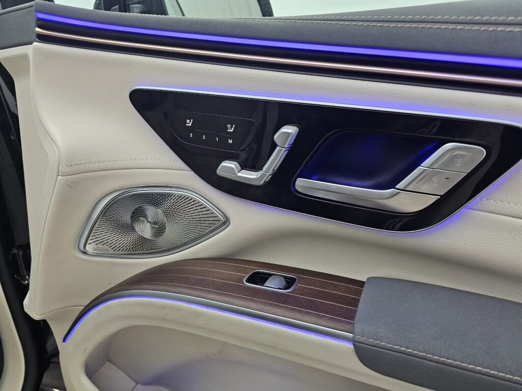 صورة السيارة