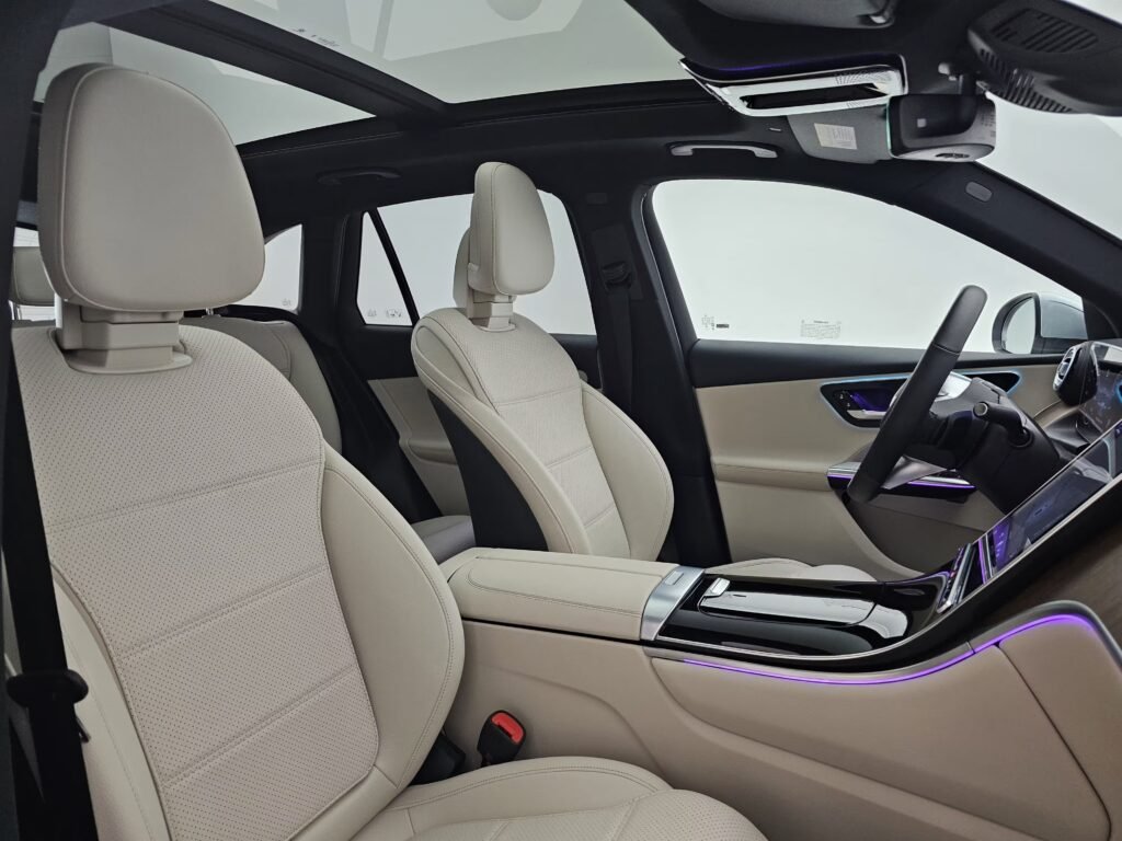 صورة السيارة