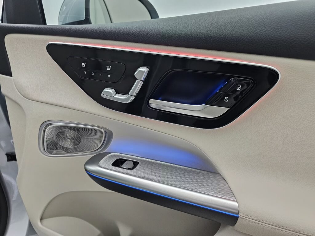 صورة السيارة