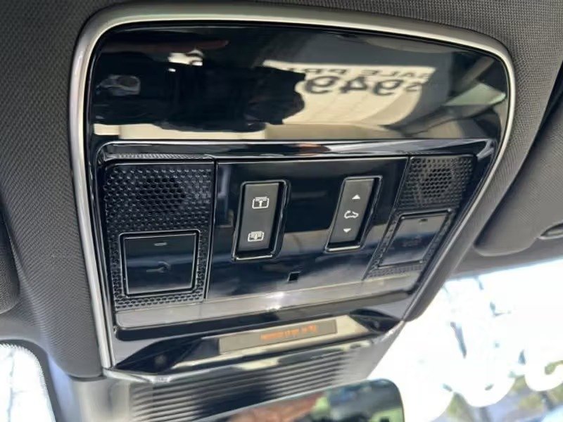 صورة السيارة