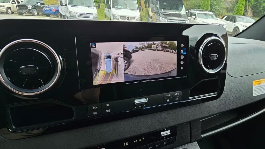 صورة السيارة