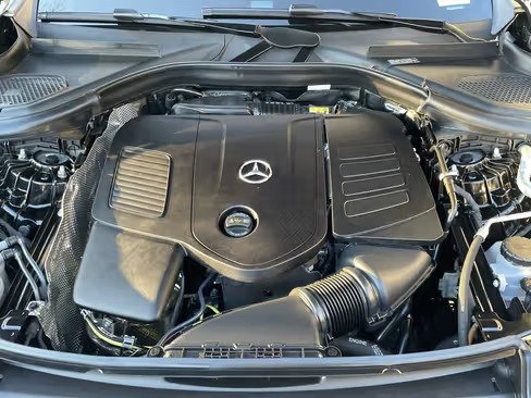 صورة السيارة