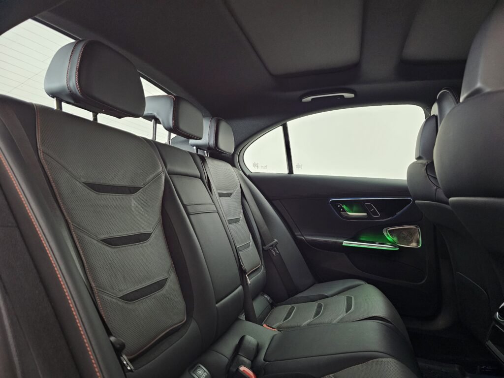 صورة السيارة