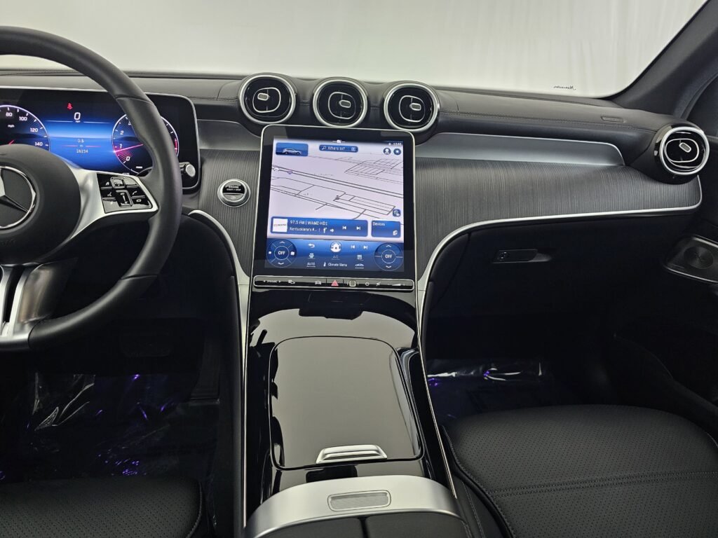 صورة السيارة