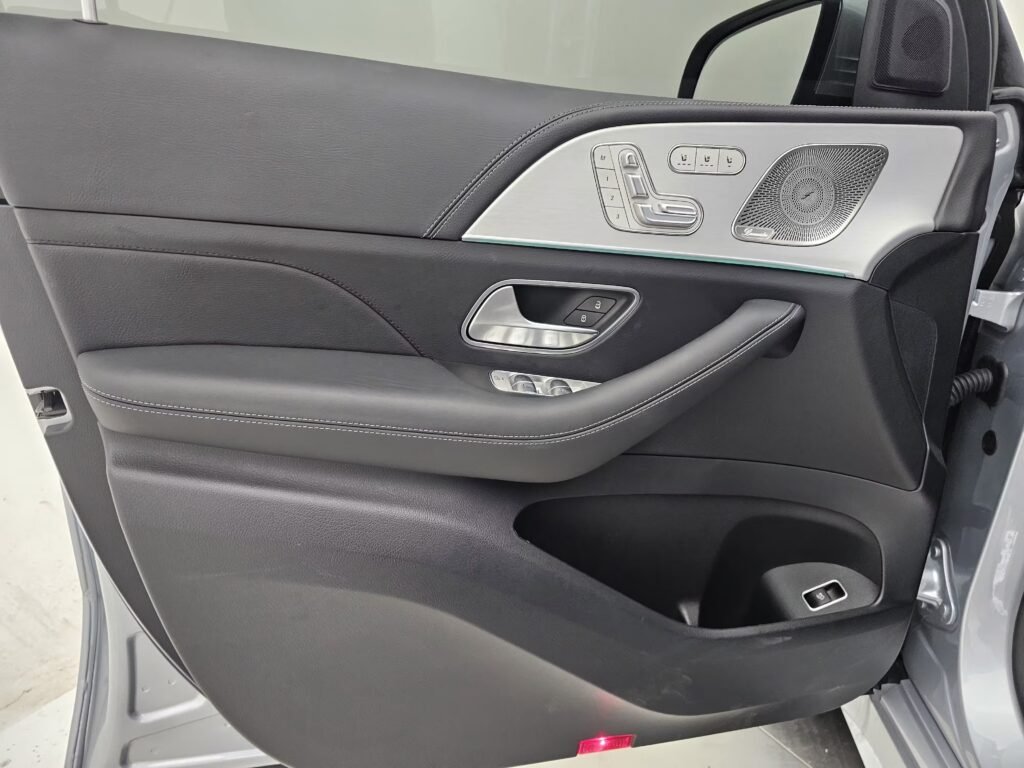 صورة السيارة