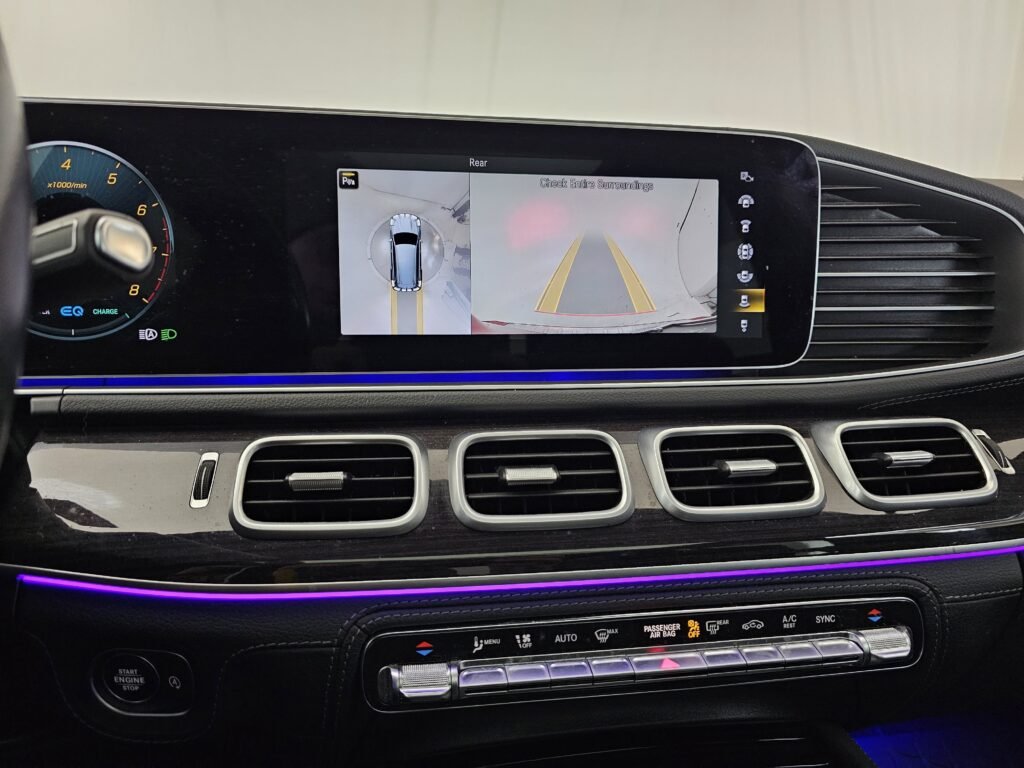 صورة السيارة