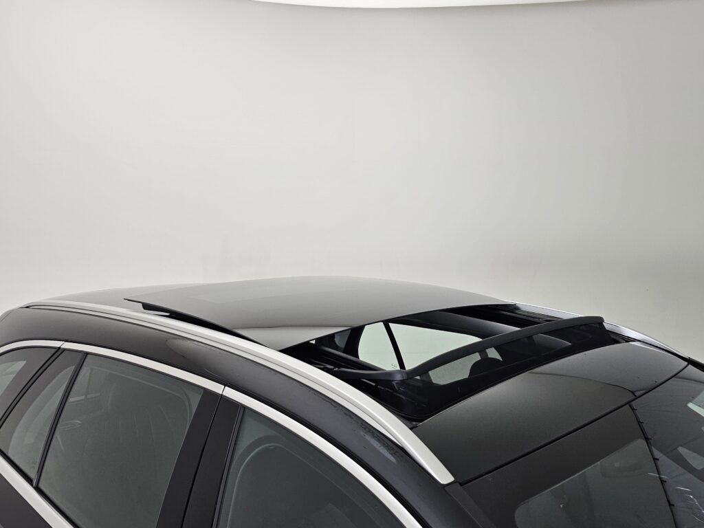 صورة السيارة