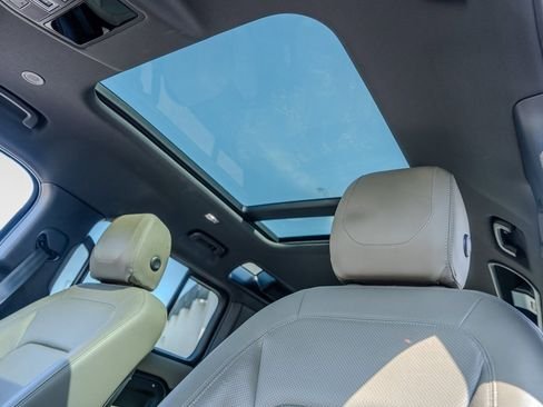 صورة السيارة