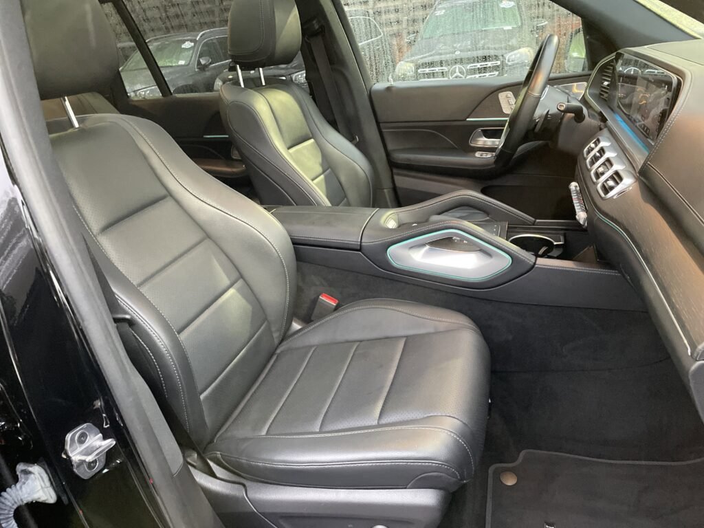 صورة السيارة