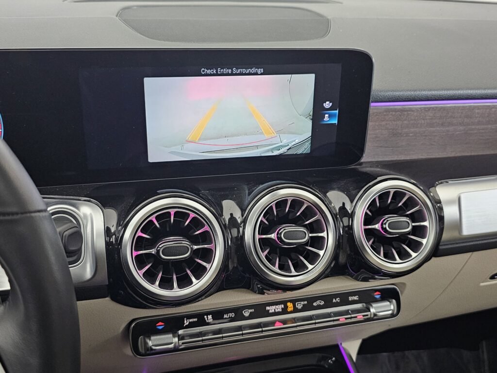 صورة السيارة