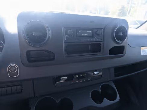 صورة السيارة