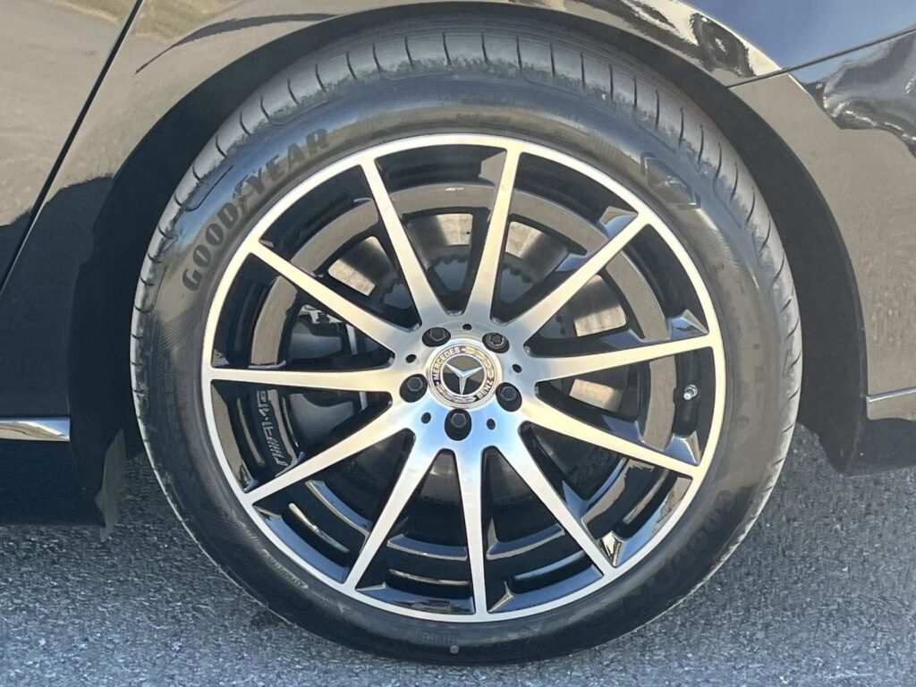 صورة السيارة