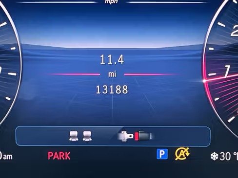 صورة السيارة