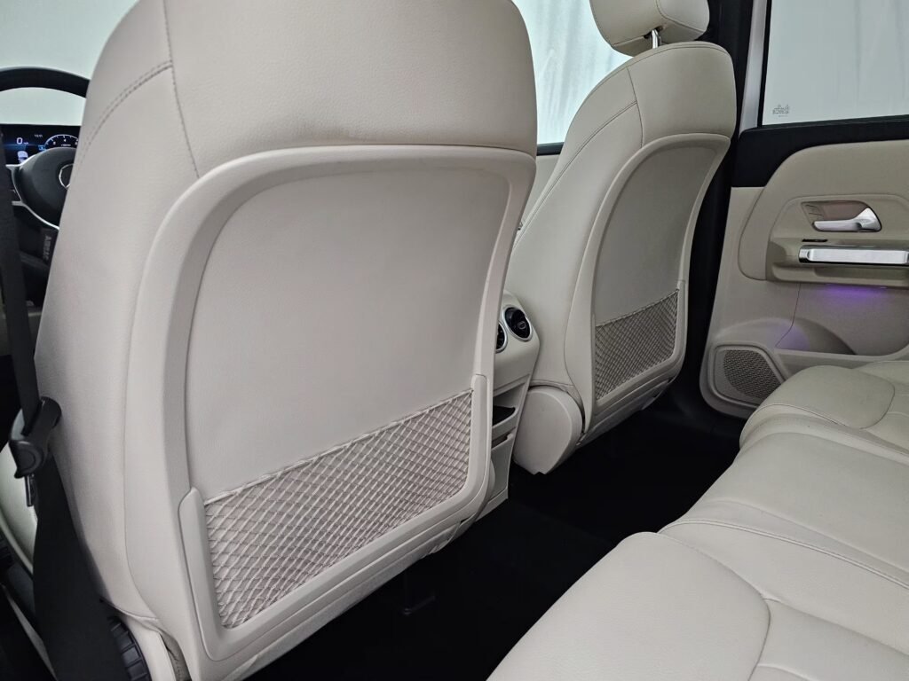 صورة السيارة