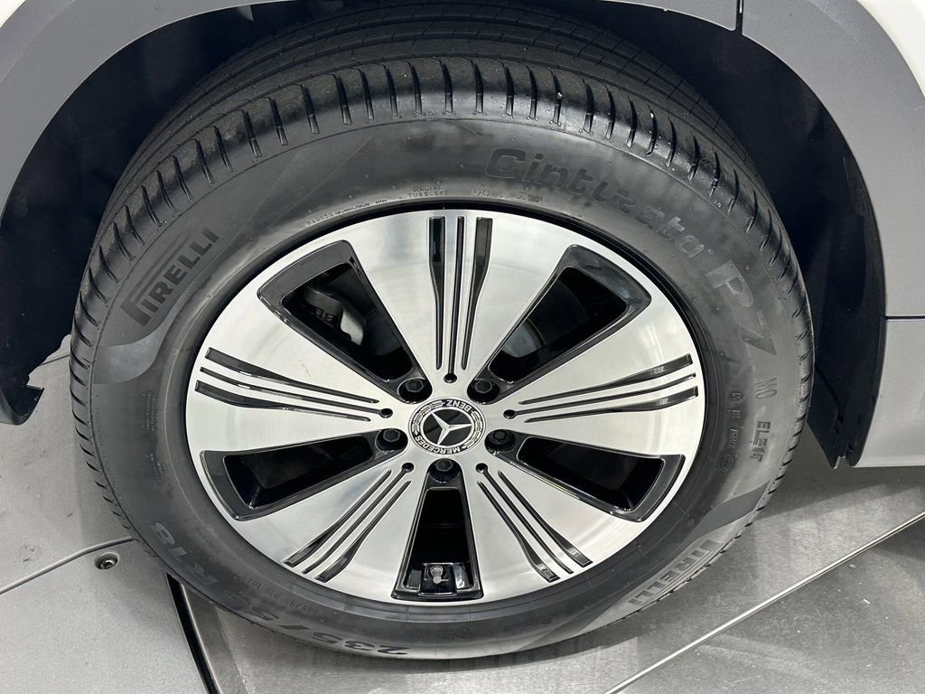 صورة السيارة