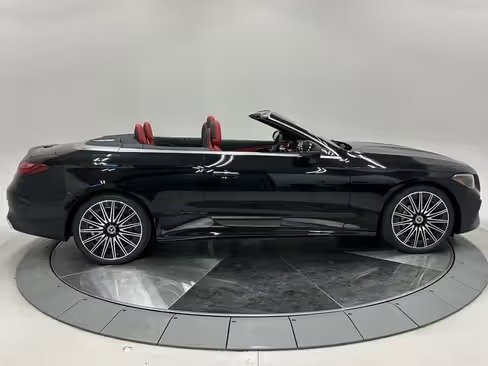 صورة السيارة