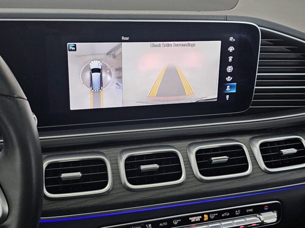 صورة السيارة