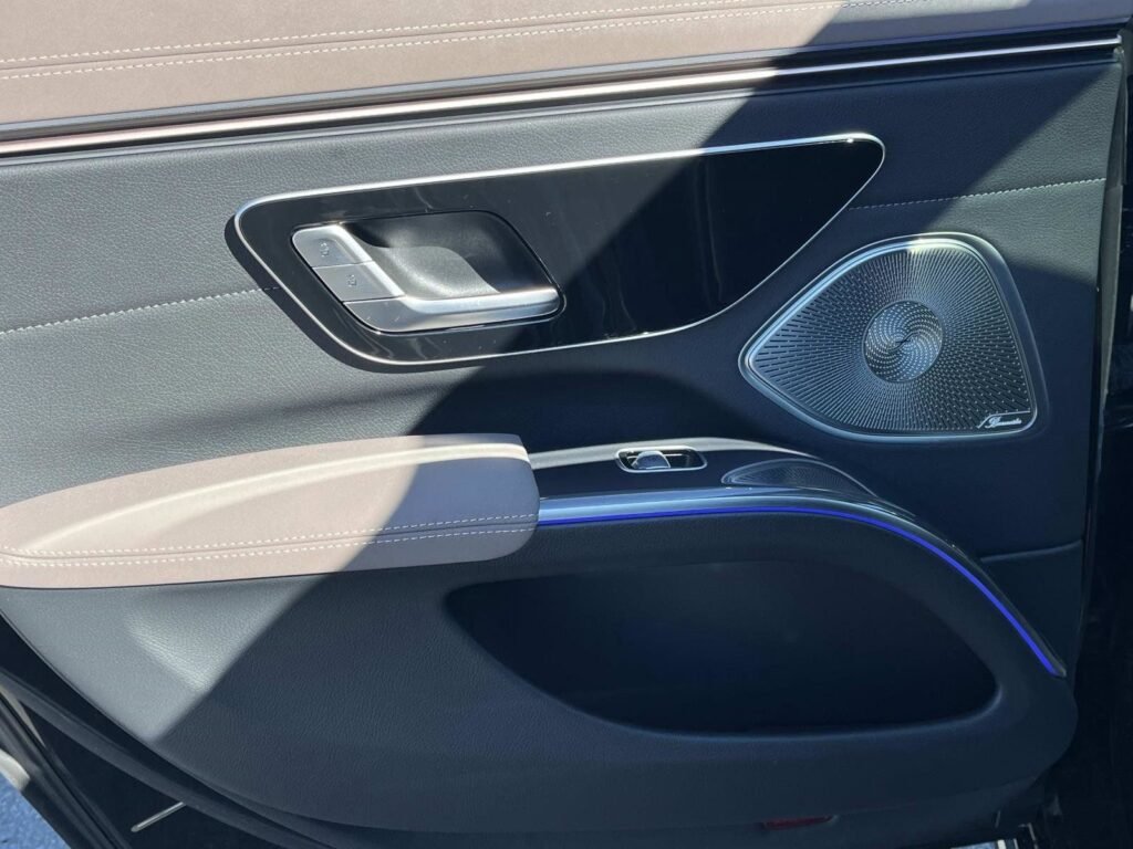 صورة السيارة