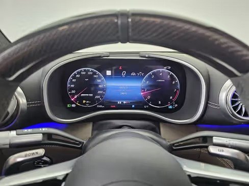 صورة السيارة