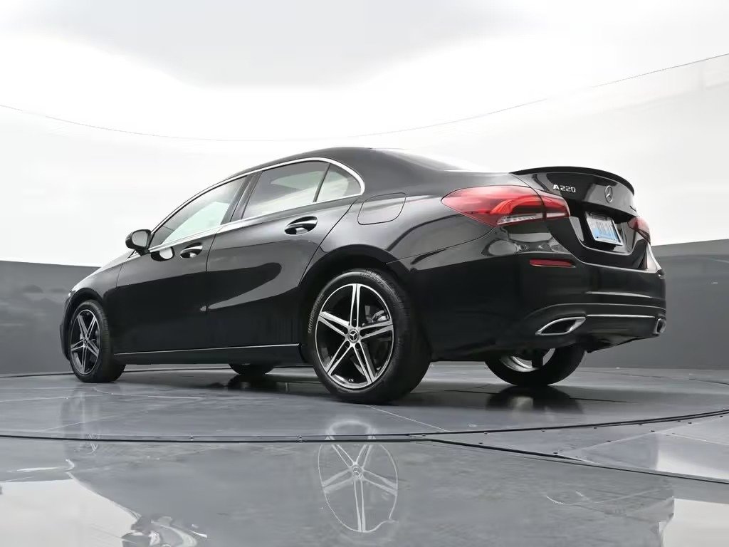 صورة السيارة