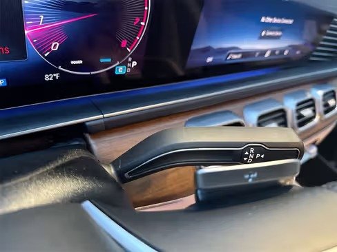 صورة السيارة