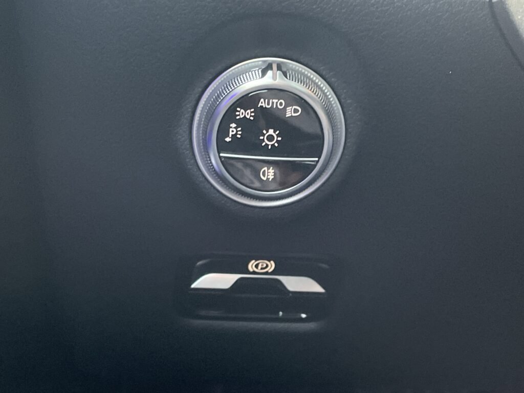 صورة السيارة