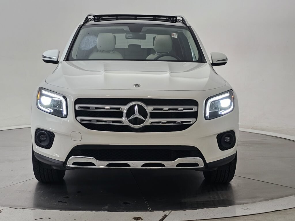 صورة السيارة