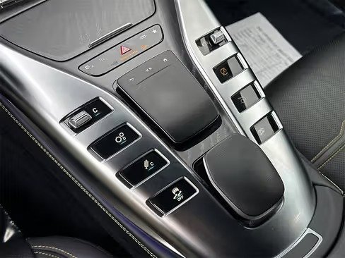 صورة السيارة