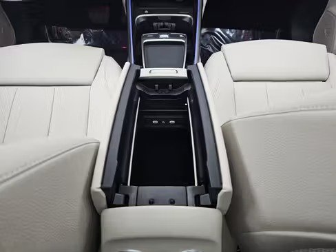 صورة السيارة