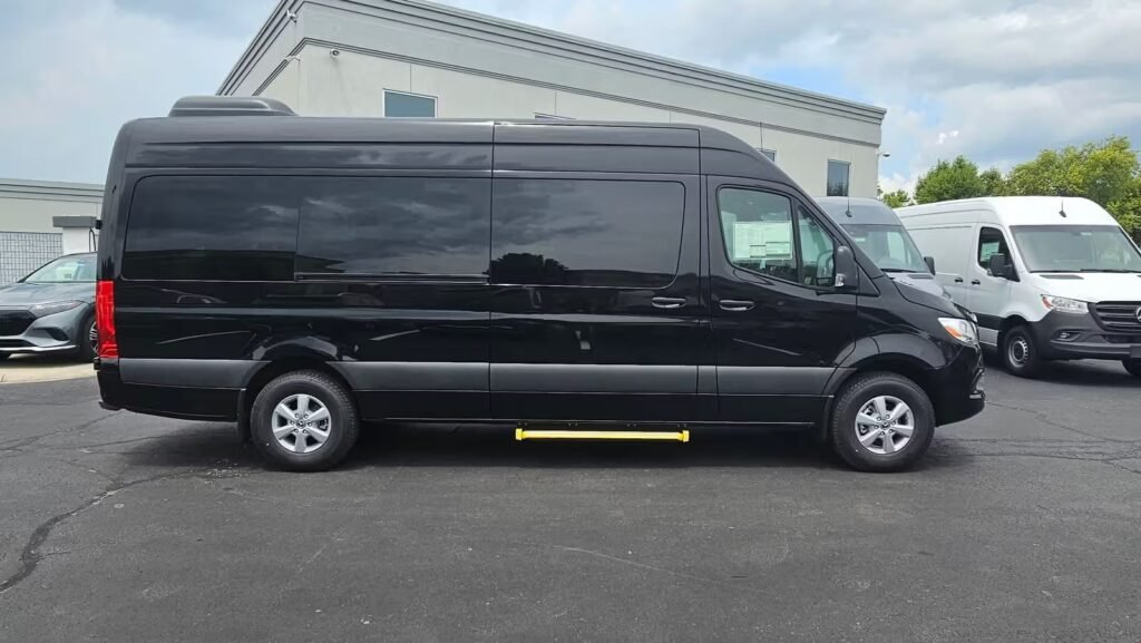 صورة السيارة