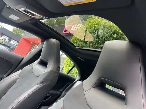 صورة السيارة