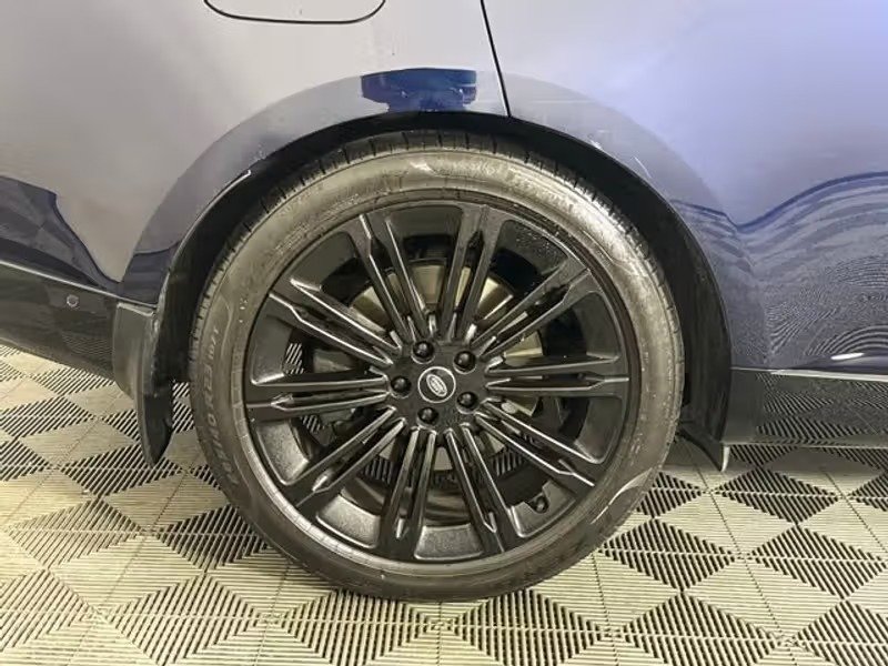 صورة السيارة