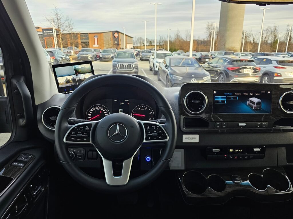 صورة السيارة